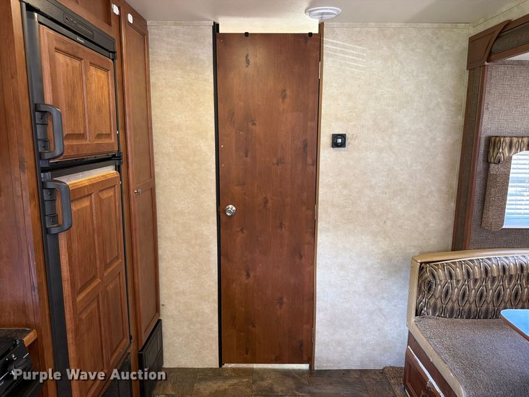 image for item FK3159 2015 Gulf Stream Coach Streamline Ultra Light camper