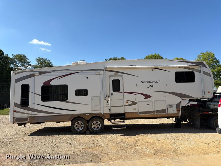 image for item FK3160 2008 NuWa Hitch Hiker II camper