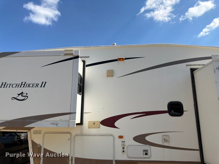 image for item FK3160 2008 NuWa Hitch Hiker II camper