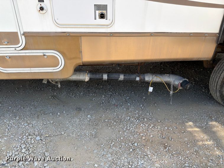 image for item FK3160 2008 NuWa Hitch Hiker II camper