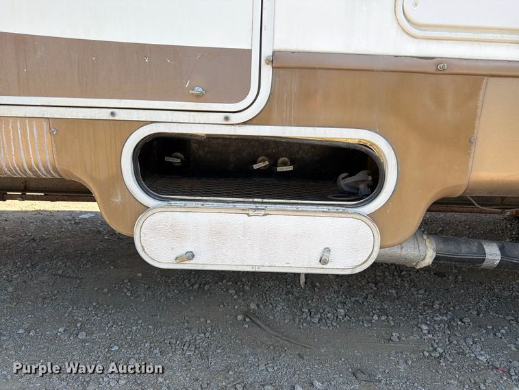 image for item FK3160 2008 NuWa Hitch Hiker II camper
