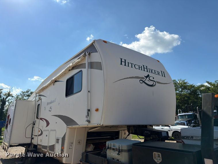 image for item FK3160 2008 NuWa Hitch Hiker II camper