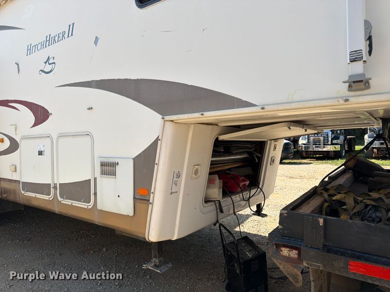 image for item FK3160 2008 NuWa Hitch Hiker II camper