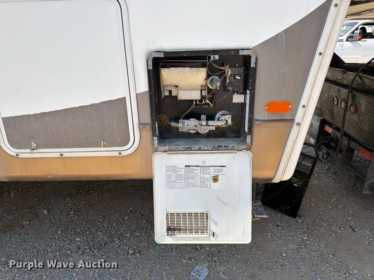 image for item FK3160 2008 NuWa Hitch Hiker II camper