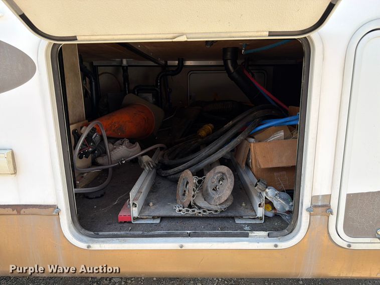 image for item FK3160 2008 NuWa Hitch Hiker II camper