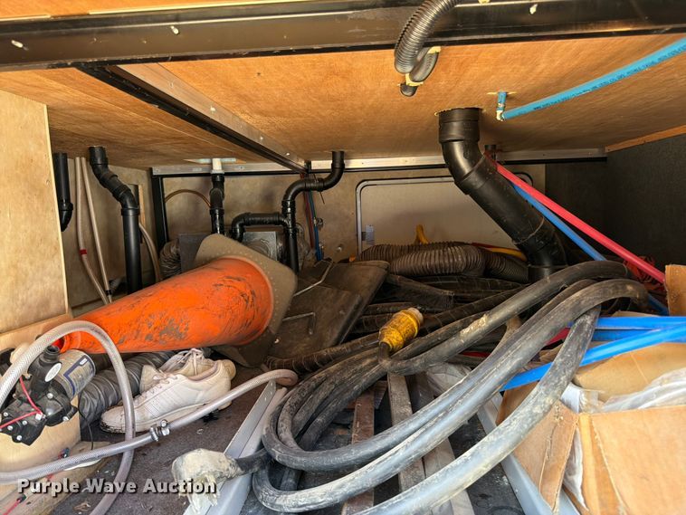 image for item FK3160 2008 NuWa Hitch Hiker II camper