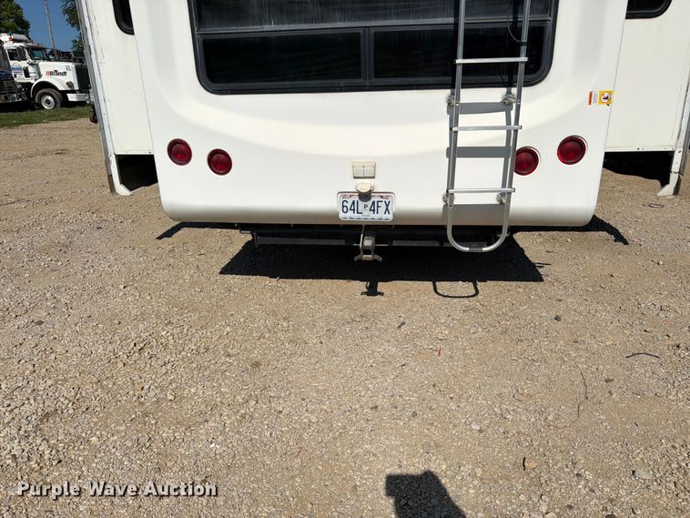 image for item FK3160 2008 NuWa Hitch Hiker II camper