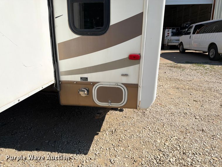 image for item FK3160 2008 NuWa Hitch Hiker II camper