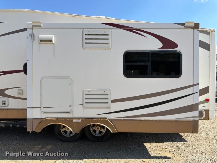 image for item FK3160 2008 NuWa Hitch Hiker II camper