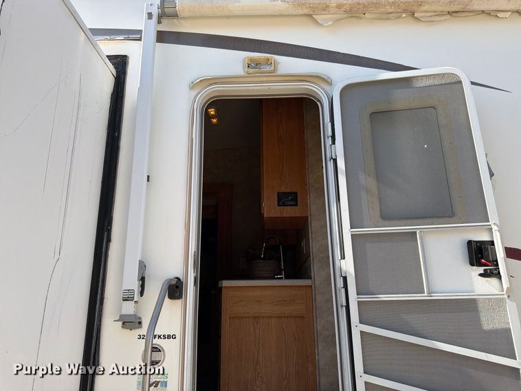 image for item FK3160 2008 NuWa Hitch Hiker II camper