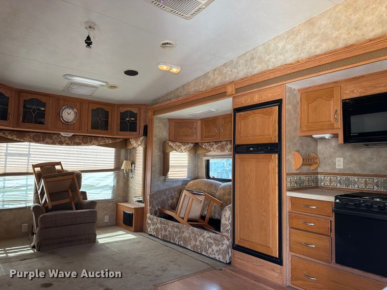 image for item FK3160 2008 NuWa Hitch Hiker II camper