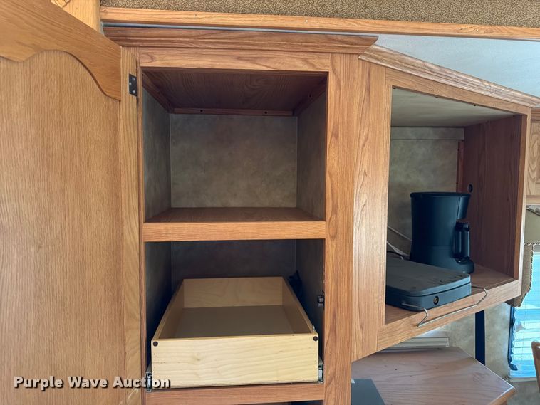 image for item FK3160 2008 NuWa Hitch Hiker II camper