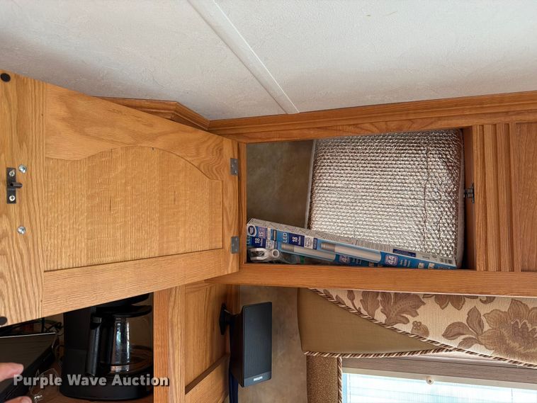 image for item FK3160 2008 NuWa Hitch Hiker II camper