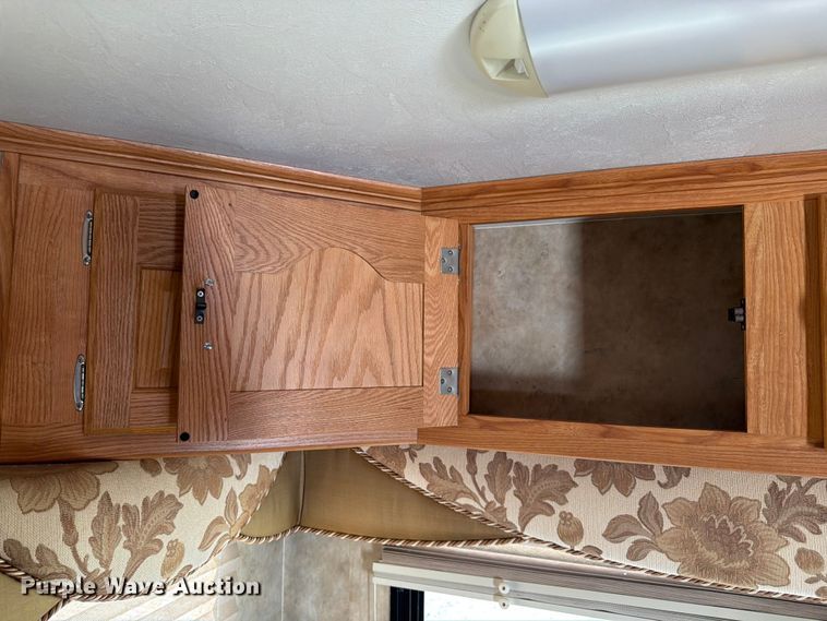 image for item FK3160 2008 NuWa Hitch Hiker II camper