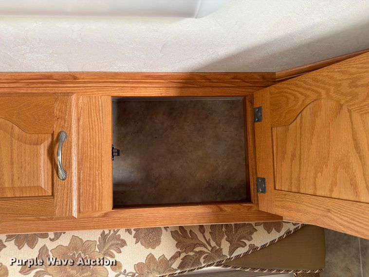 image for item FK3160 2008 NuWa Hitch Hiker II camper