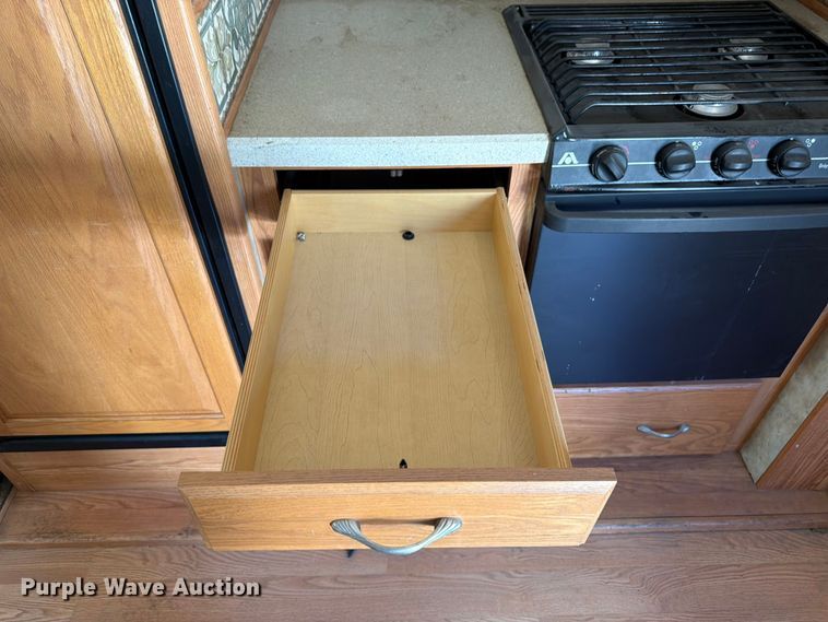 image for item FK3160 2008 NuWa Hitch Hiker II camper
