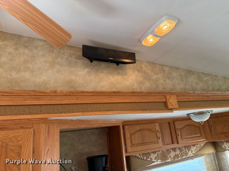image for item FK3160 2008 NuWa Hitch Hiker II camper