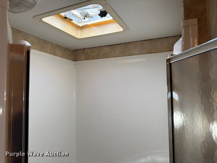 image for item FK3160 2008 NuWa Hitch Hiker II camper