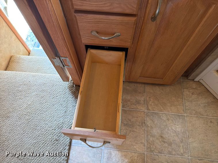 image for item FK3160 2008 NuWa Hitch Hiker II camper