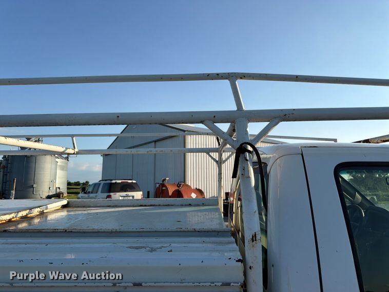 image for item FK3179 2008 Ford F250 Super Duty XL utility bed pickup truck