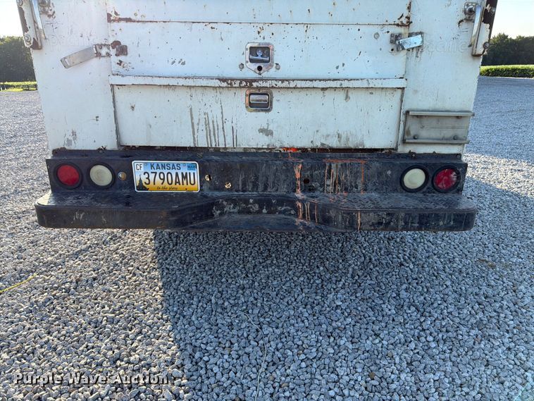 image for item FK3179 2008 Ford F250 Super Duty XL utility bed pickup truck