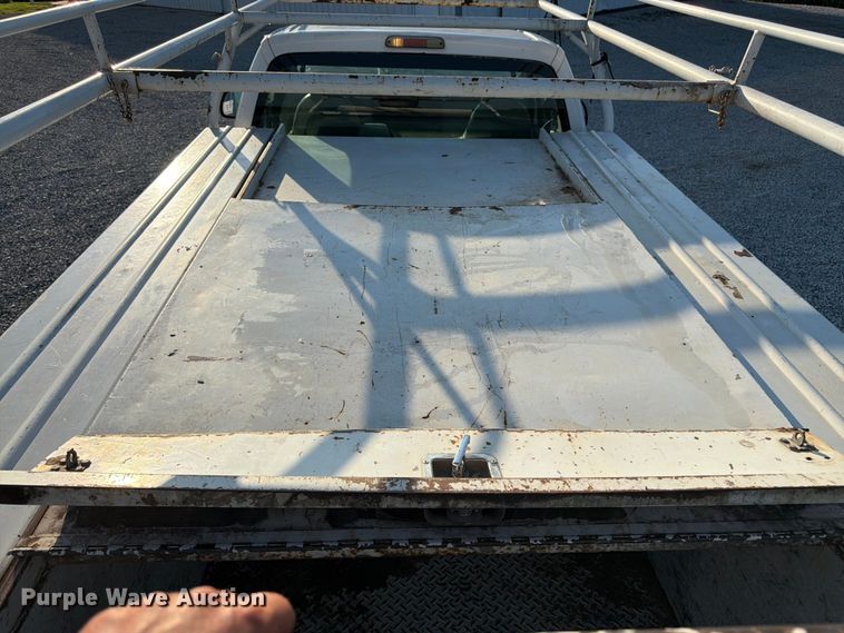 image for item FK3179 2008 Ford F250 Super Duty XL utility bed pickup truck