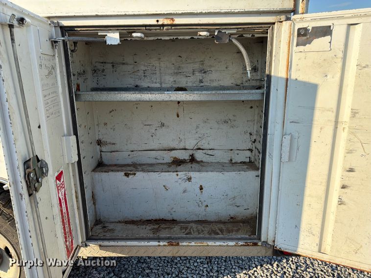 image for item FK3179 2008 Ford F250 Super Duty XL utility bed pickup truck