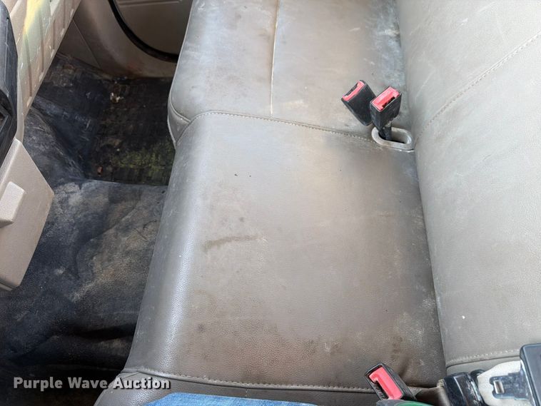 image for item FK3179 2008 Ford F250 Super Duty XL utility bed pickup truck