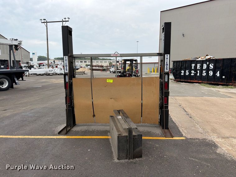 image for item FK3240 Thieman 1DR44 lift gate