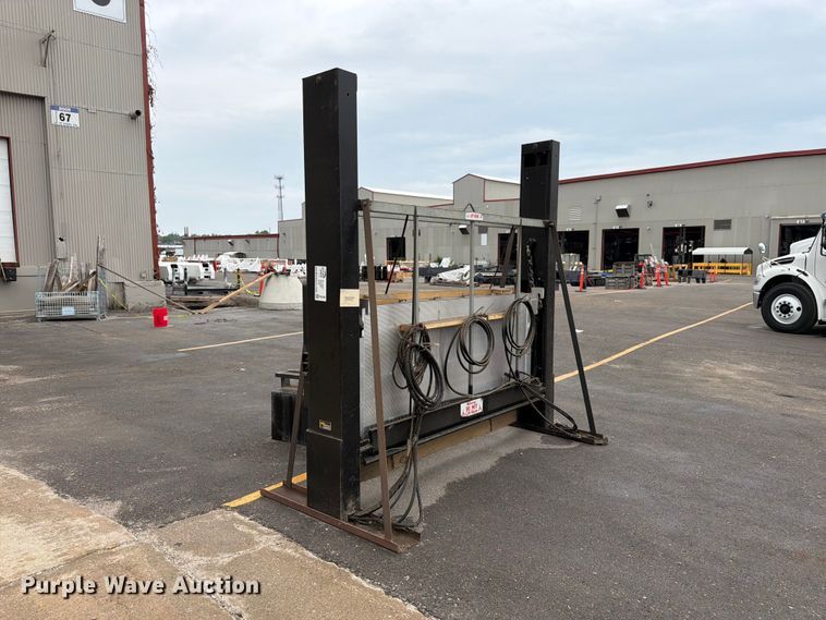 image for item FK3240 Thieman 1DR44 lift gate