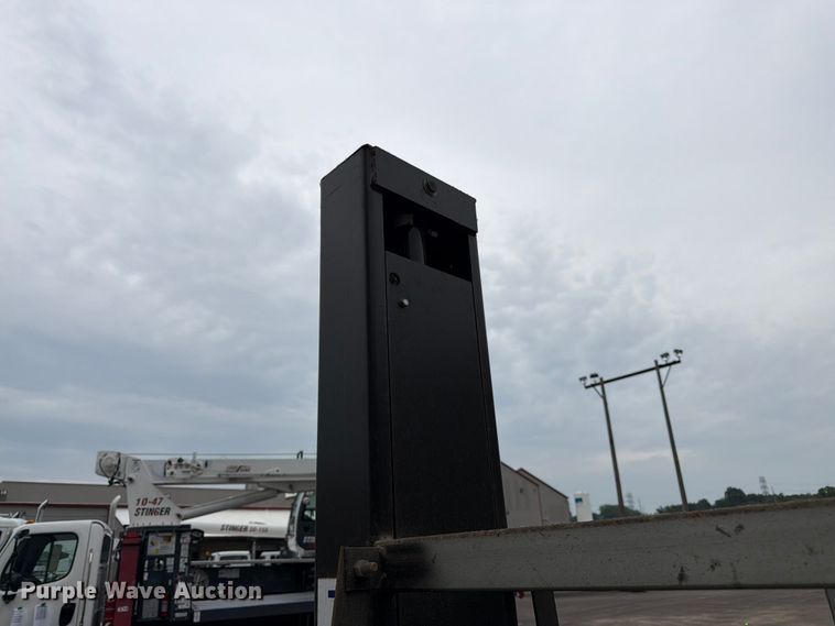 image for item FK3240 Thieman 1DR44 lift gate