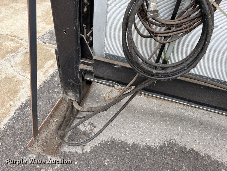 image for item FK3240 Thieman 1DR44 lift gate
