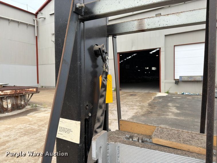 image for item FK3240 Thieman 1DR44 lift gate