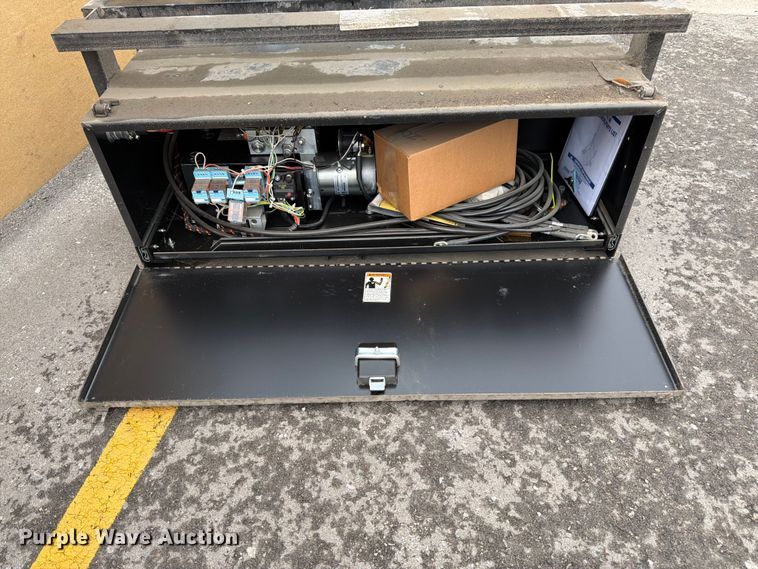 image for item FK3240 Thieman 1DR44 lift gate