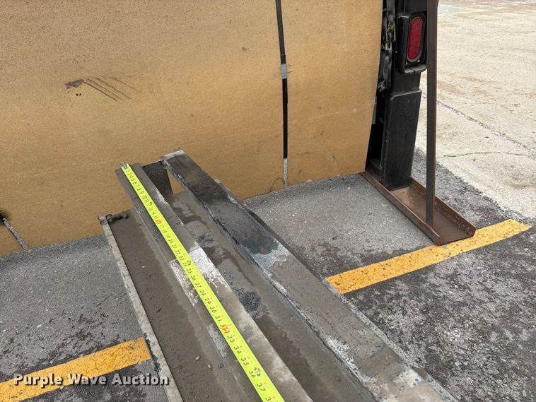 image for item FK3240 Thieman 1DR44 lift gate