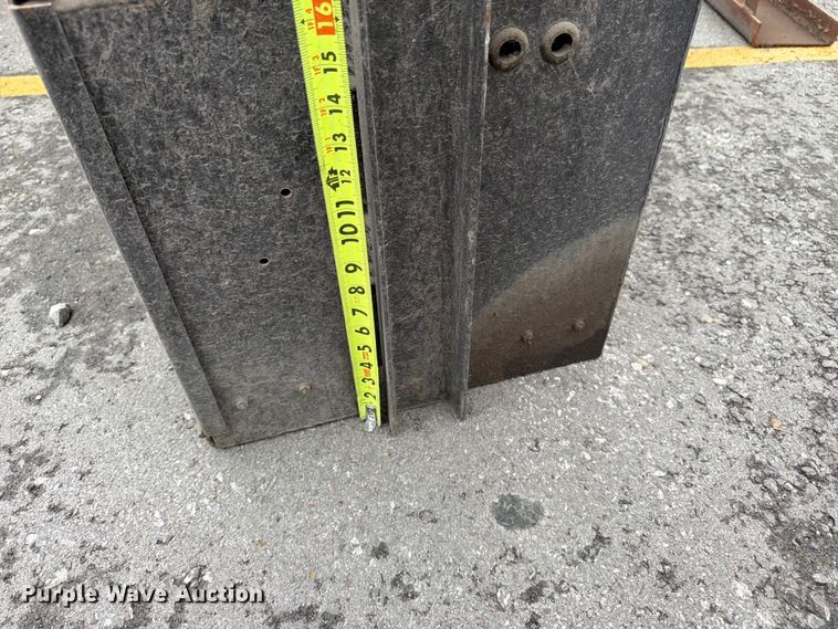 image for item FK3240 Thieman 1DR44 lift gate