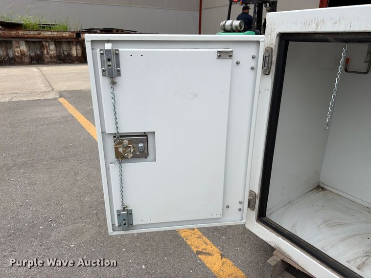 image for item FK3243 (2) toolboxes