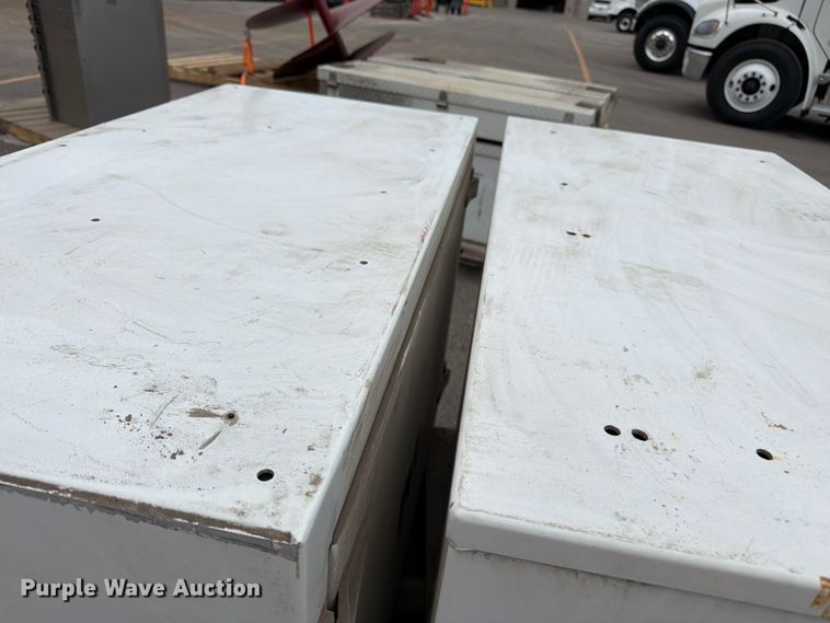 image for item FK3243 (2) toolboxes