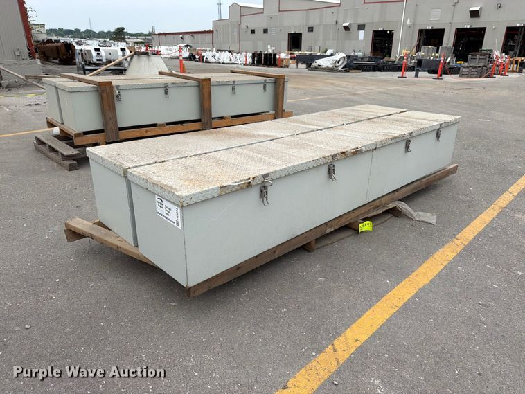 image for item FK3244 (4) toolboxes