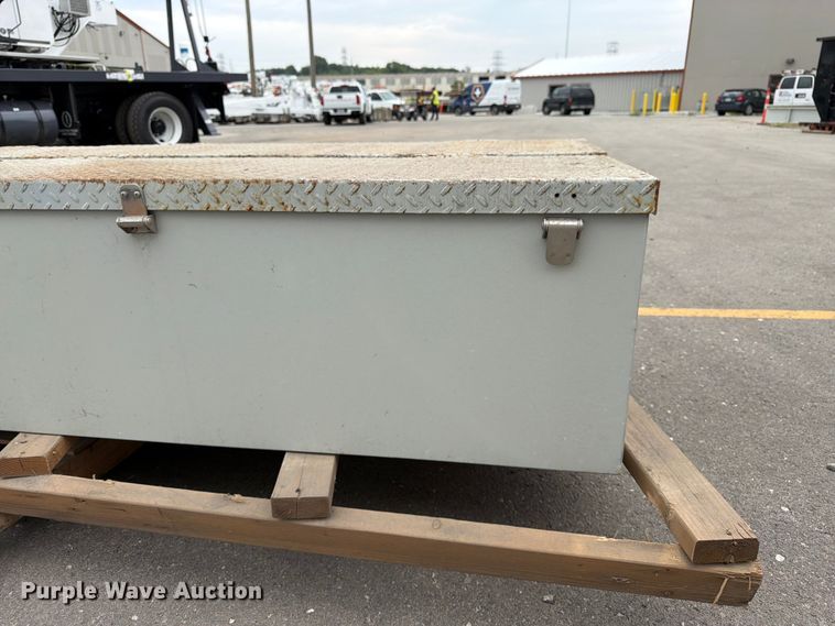 image for item FK3244 (4) toolboxes
