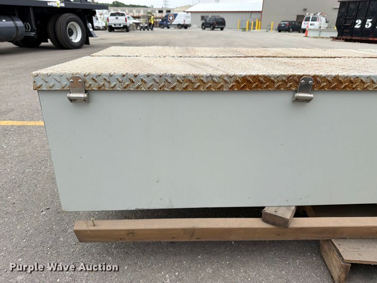 image for item FK3244 (4) toolboxes