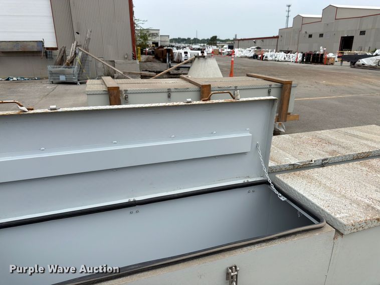 image for item FK3244 (4) toolboxes