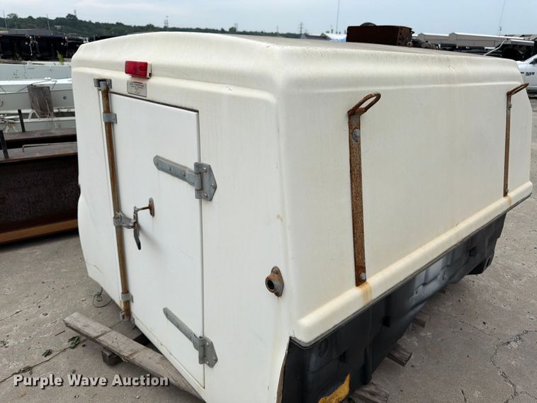 image for item FK3251 Jack Frost refrigeration bed