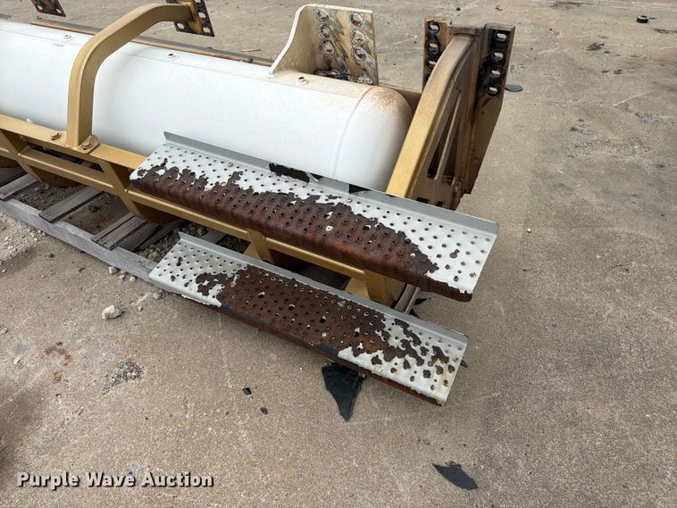 image for item FK3252 Sleegers Engineered Products propane tank 