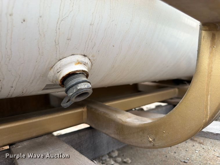 image for item FK3252 Sleegers Engineered Products propane tank 