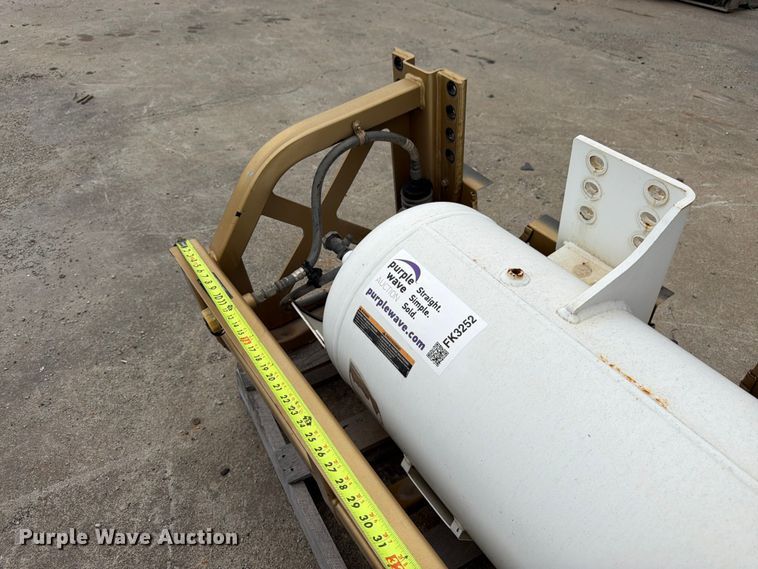 image for item FK3252 Sleegers Engineered Products propane tank 