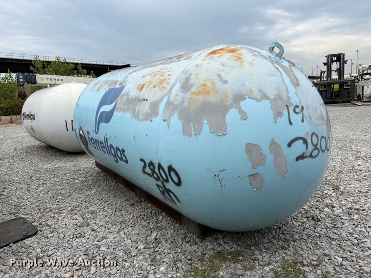 image for item FK3255 1991 Bulk Truck and Transport propane tank