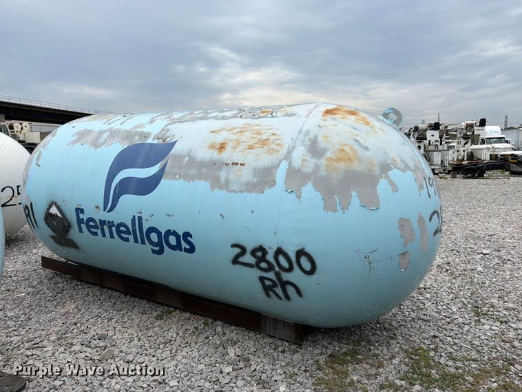 image for item FK3255 1991 Bulk Truck and Transport propane tank