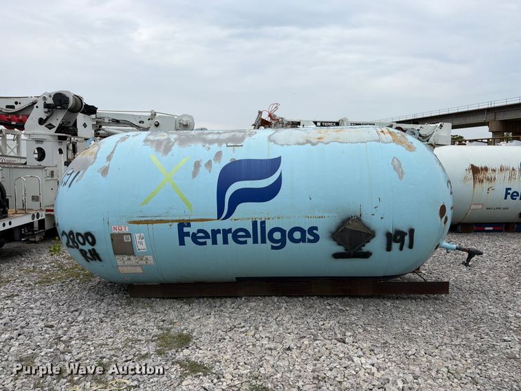 image for item FK3255 1991 Bulk Truck and Transport propane tank