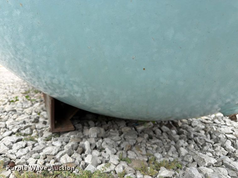 image for item FK3255 1991 Bulk Truck and Transport propane tank